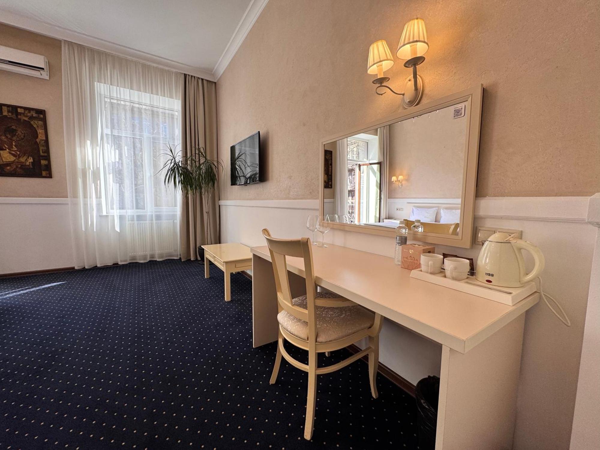 Odeska Astoria Hotel Odessa Eksteriør billede