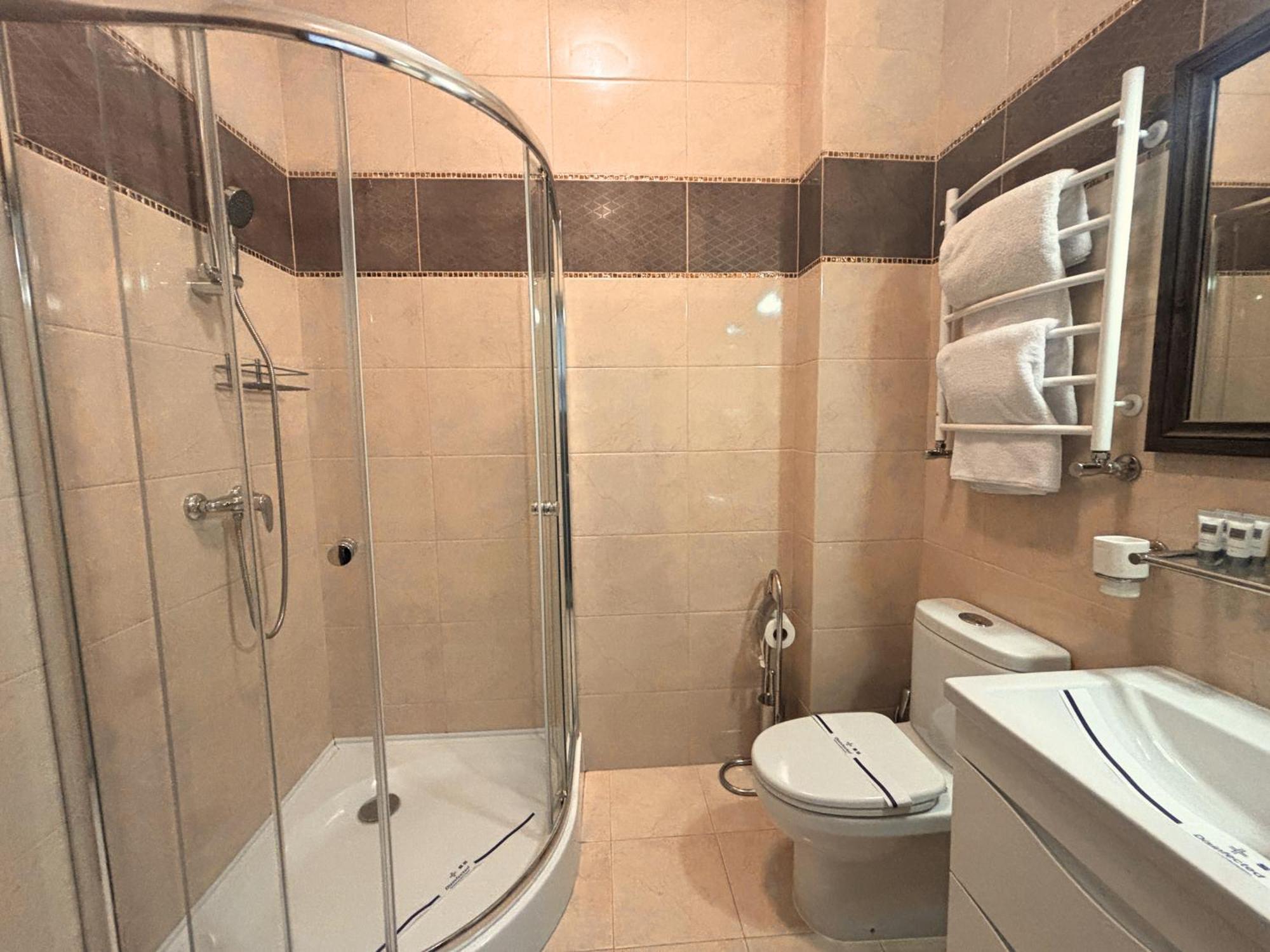 Odeska Astoria Hotel Odessa Værelse billede